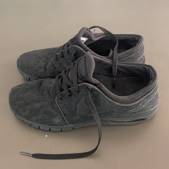 Nike SB Stefan Janoski men’s 9 black camo - Picture 2 of 4